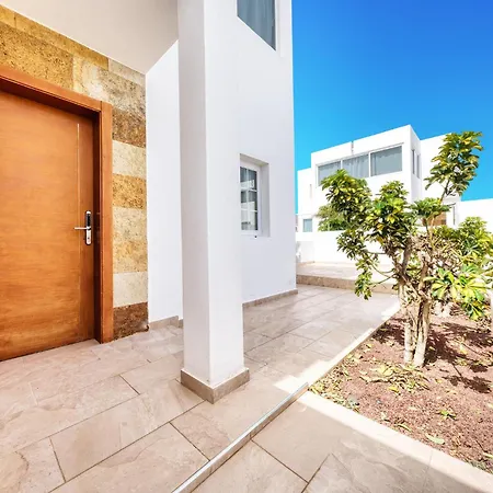 Lanzarote 2 - Private Pool, Air-con And Bbq By Lanzarote * Playa Blanca