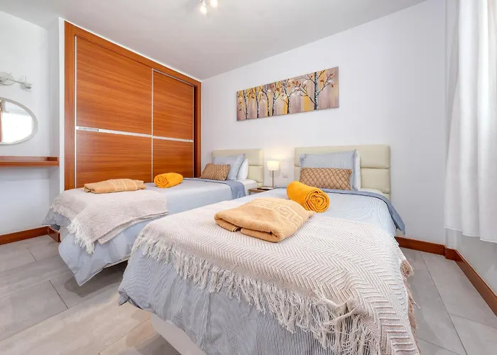 Lanzarote 2 - Private Pool, Air-con And Bbq By Lanzarote Feriehus *