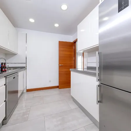 Lanzarote 2 - Private Pool, Air-con And Bbq By Lanzarote *