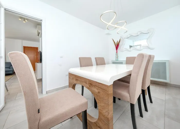 Holiday home Lanzarote 2 - Private Pool, Air-con And Bbq By Lanzarote *