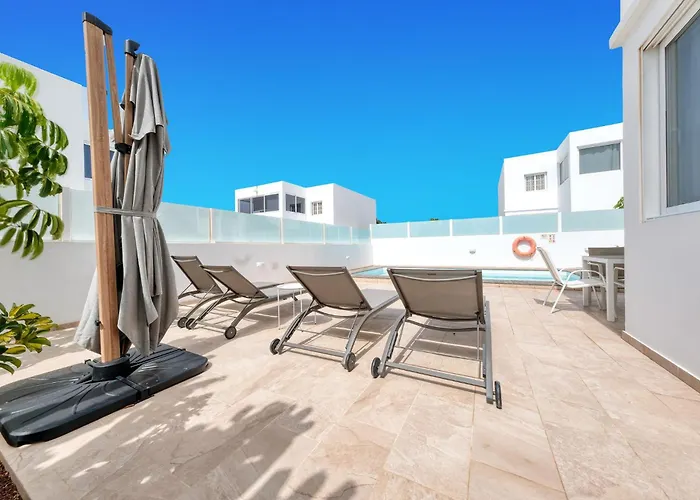 Lanzarote 2 - Private Pool, Air-con And Bbq By Lanzarote